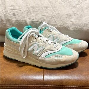 New Balance|Figs Aqua and Cream Running Shoes